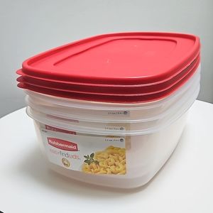 3 RUBBERMAID 'EASY FIND LIDS' CONTAINERS - 2.5 GALLON